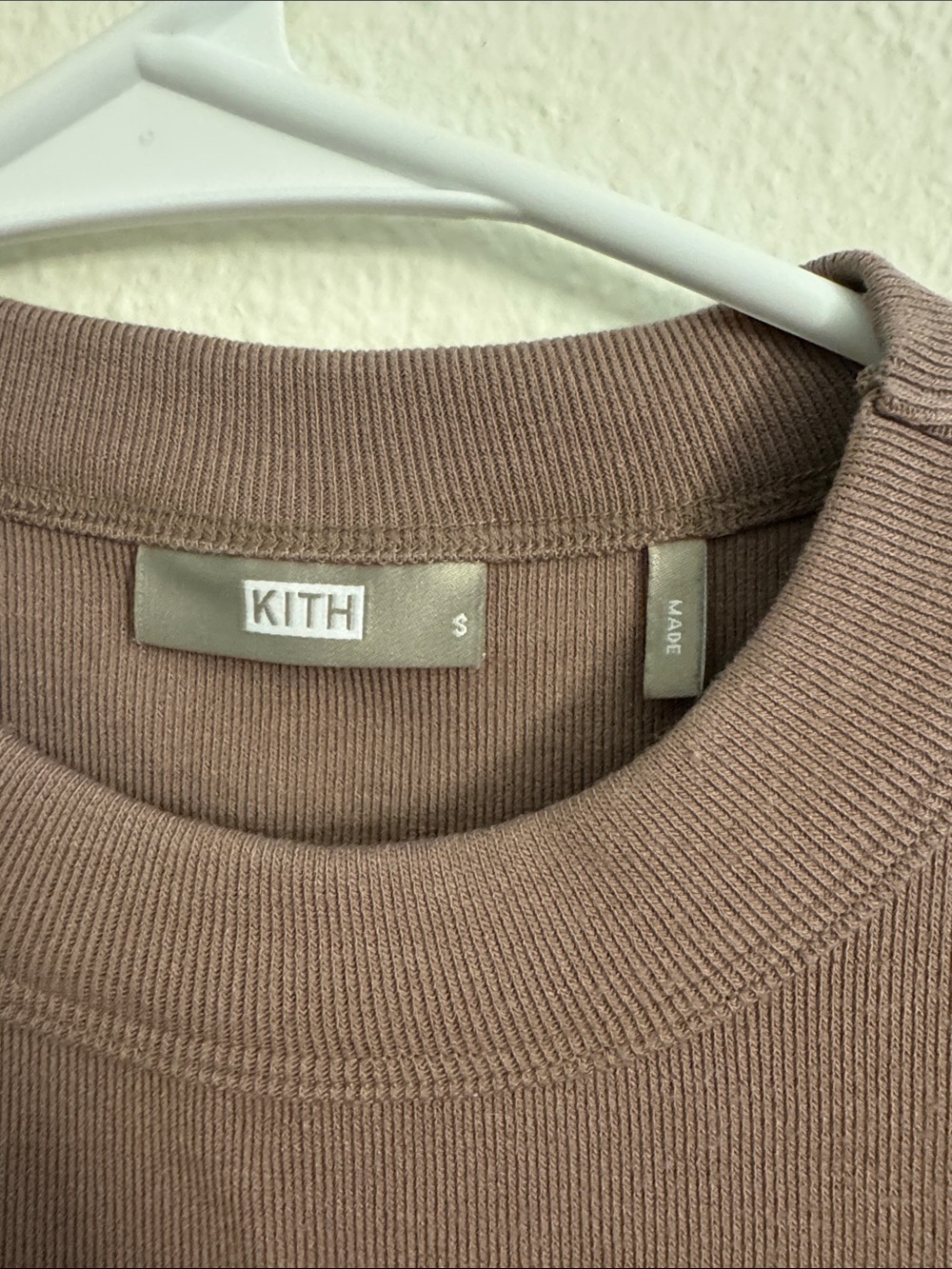 Kith Cropped Ribbed Tee - Picture 2 of 4
